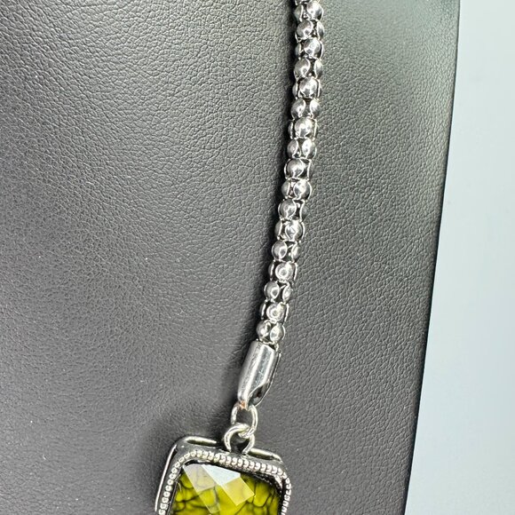 Silver Tone Statement Necklace Faceted Multicoloured Plastic Stones 20 inches - Picture 7 of 9